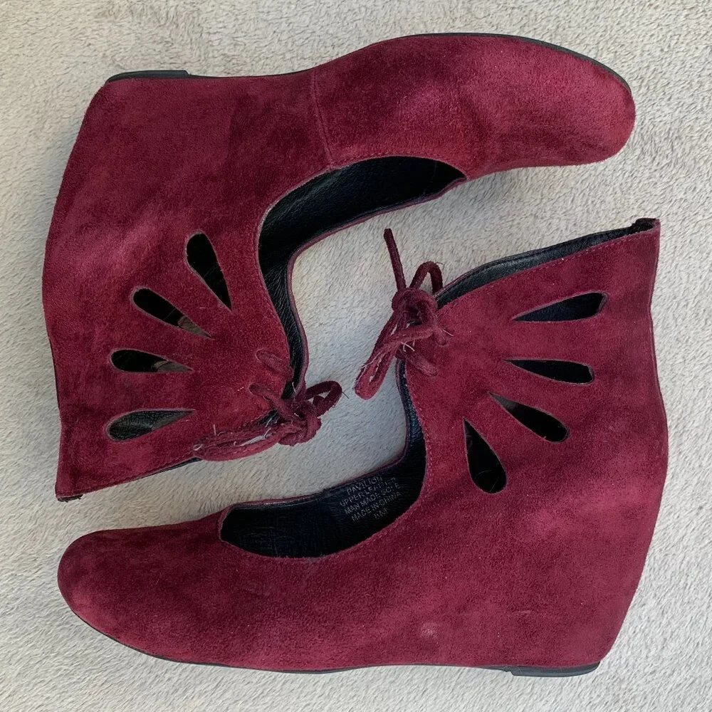 Jeffrey Campbell Pavilion Genuine Suede Hidden Wedges Sz8